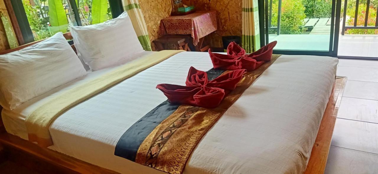 Hotel Khao Sok Blue Mountain Khao Sok National Park Esterno foto